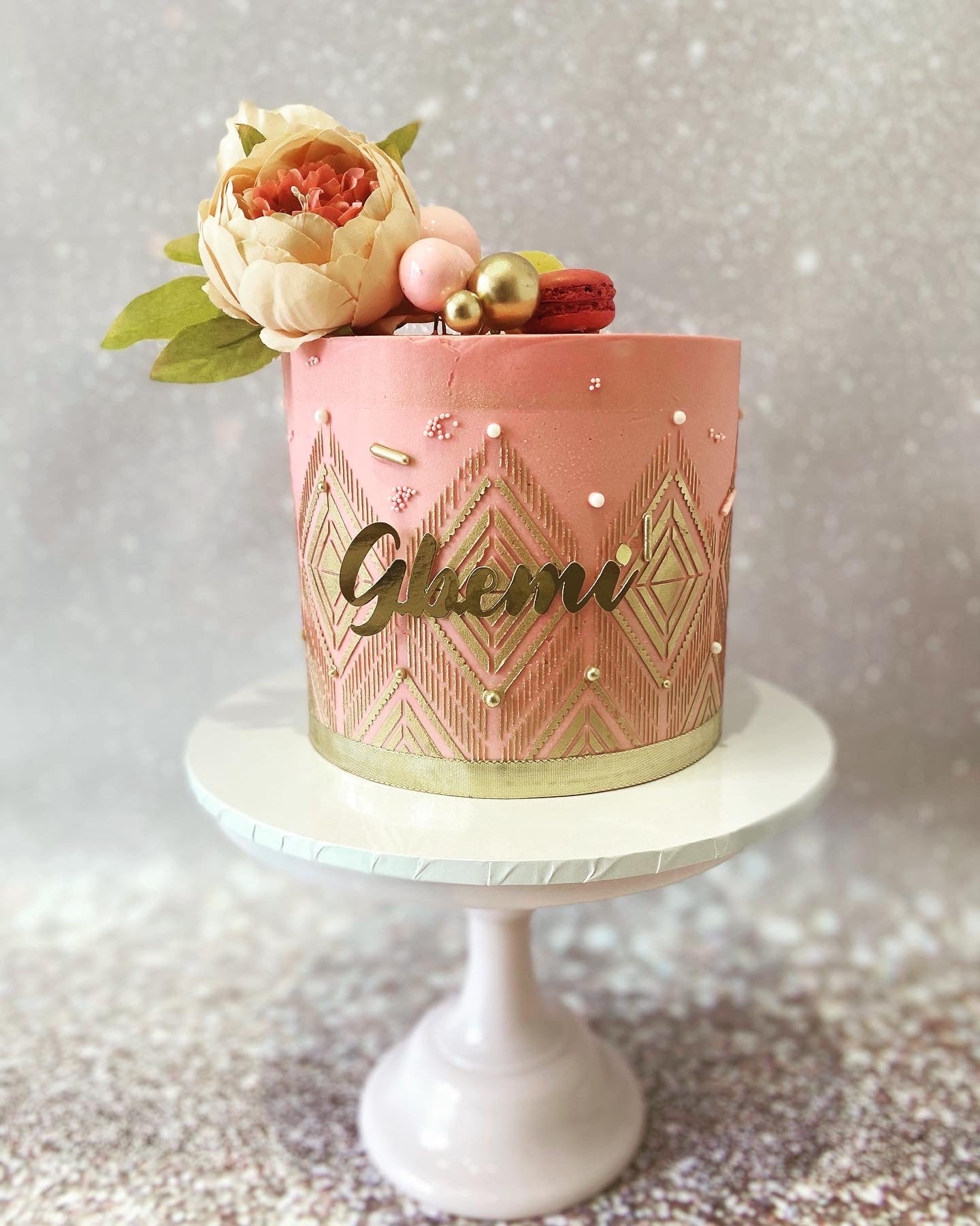 Pink and gold stencil cake
