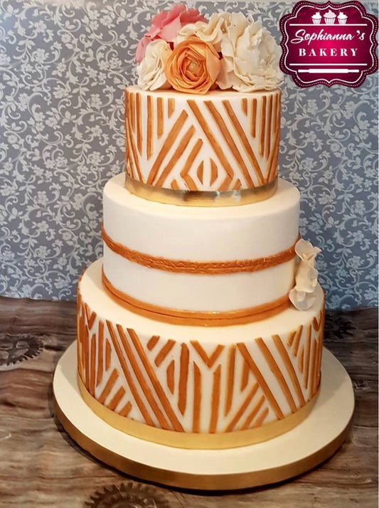 Art deco style wedding cake